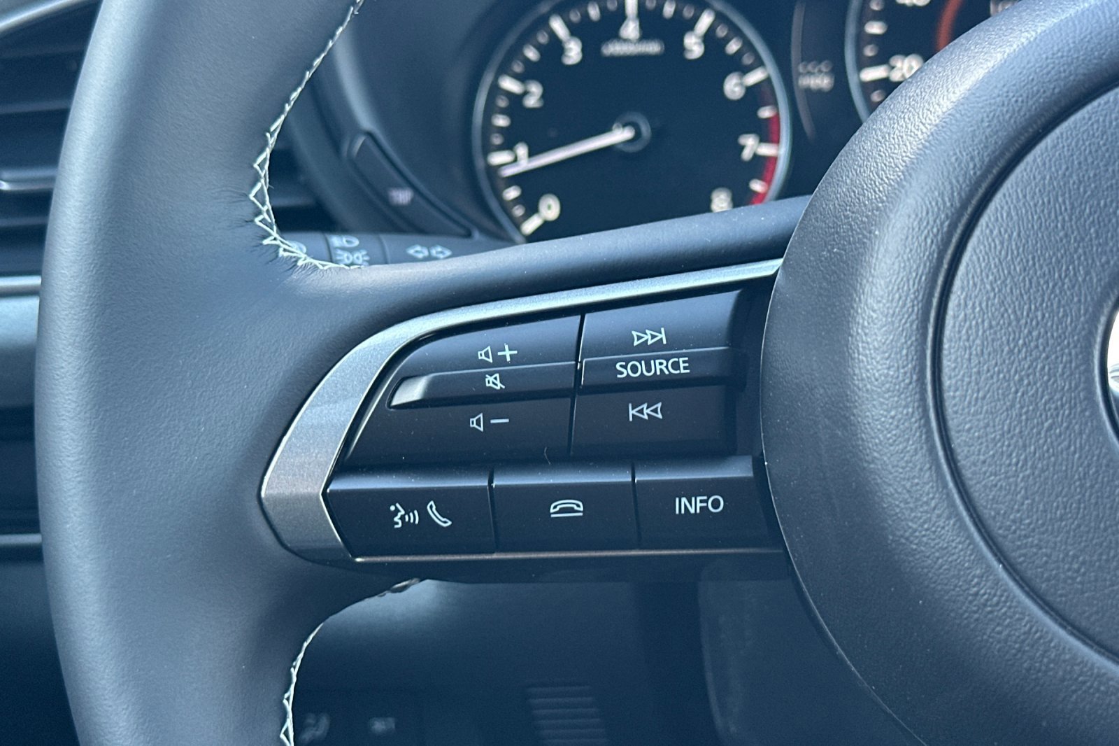 New 2026 MAZDA CX-30 Aire Edition image 27