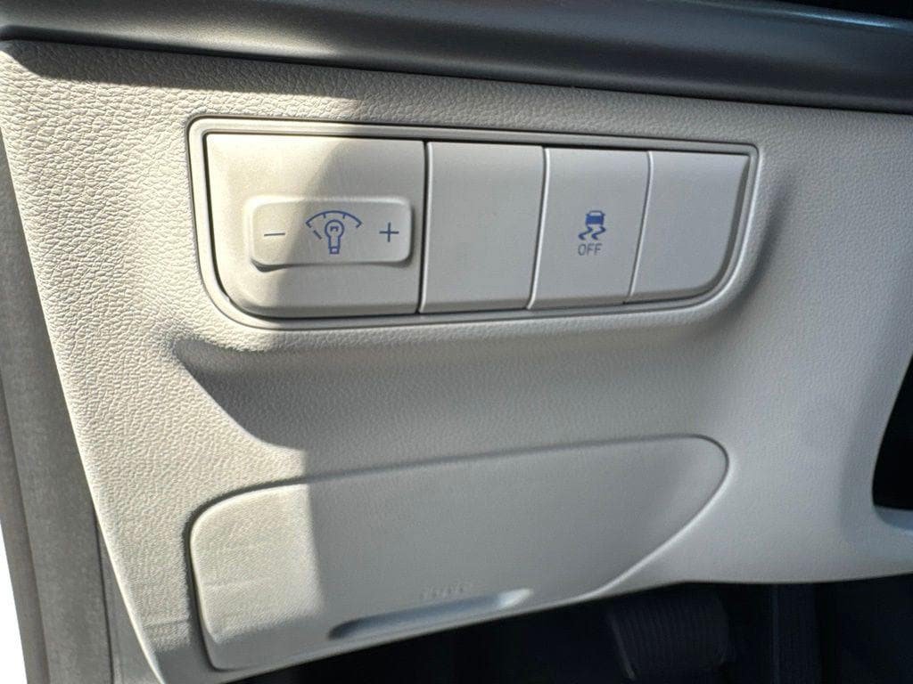 New 2026 Hyundai Tucson SE AWD/4WD image 12