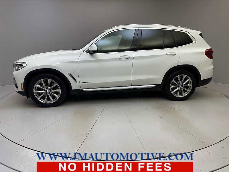 Used 2018 BMW X3 xDrive30i AWD/4WD image 2
