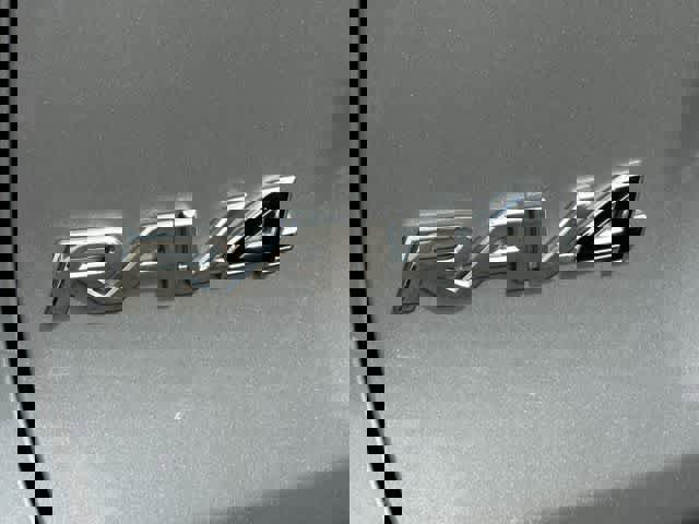 Used 2021 Toyota RAV4 XLE image 26