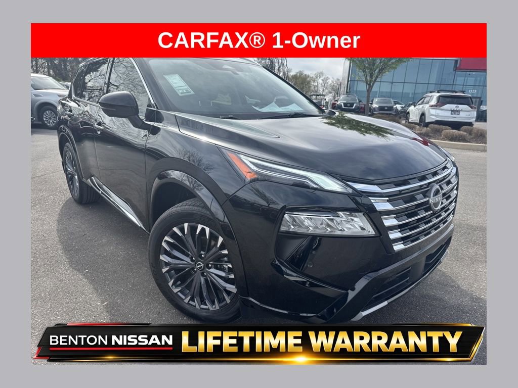 Used 2025 Nissan Rogue Platinum FWD image 1