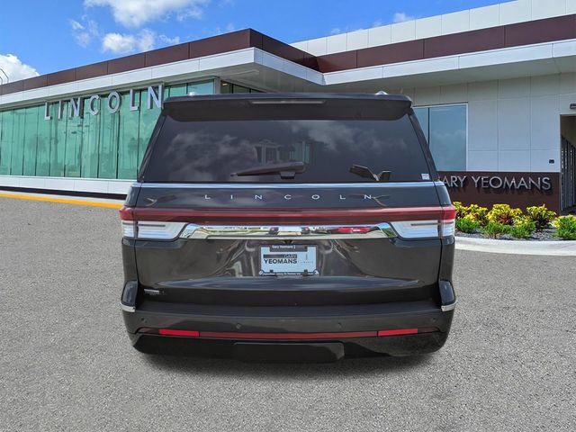 Used 2022 Lincoln Navigator L Reserve AWD/4WD image 5