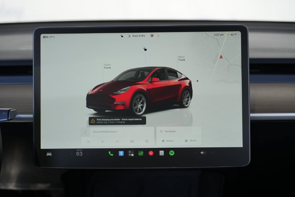 Used 2022 Tesla Model Y Long Range AWD/4WD image 44