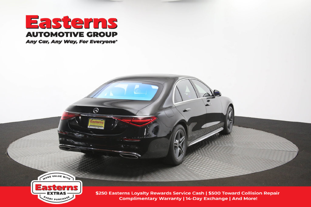 Used 2022 Mercedes-Benz S 500 4MATIC w/ AMG Line Package image 44