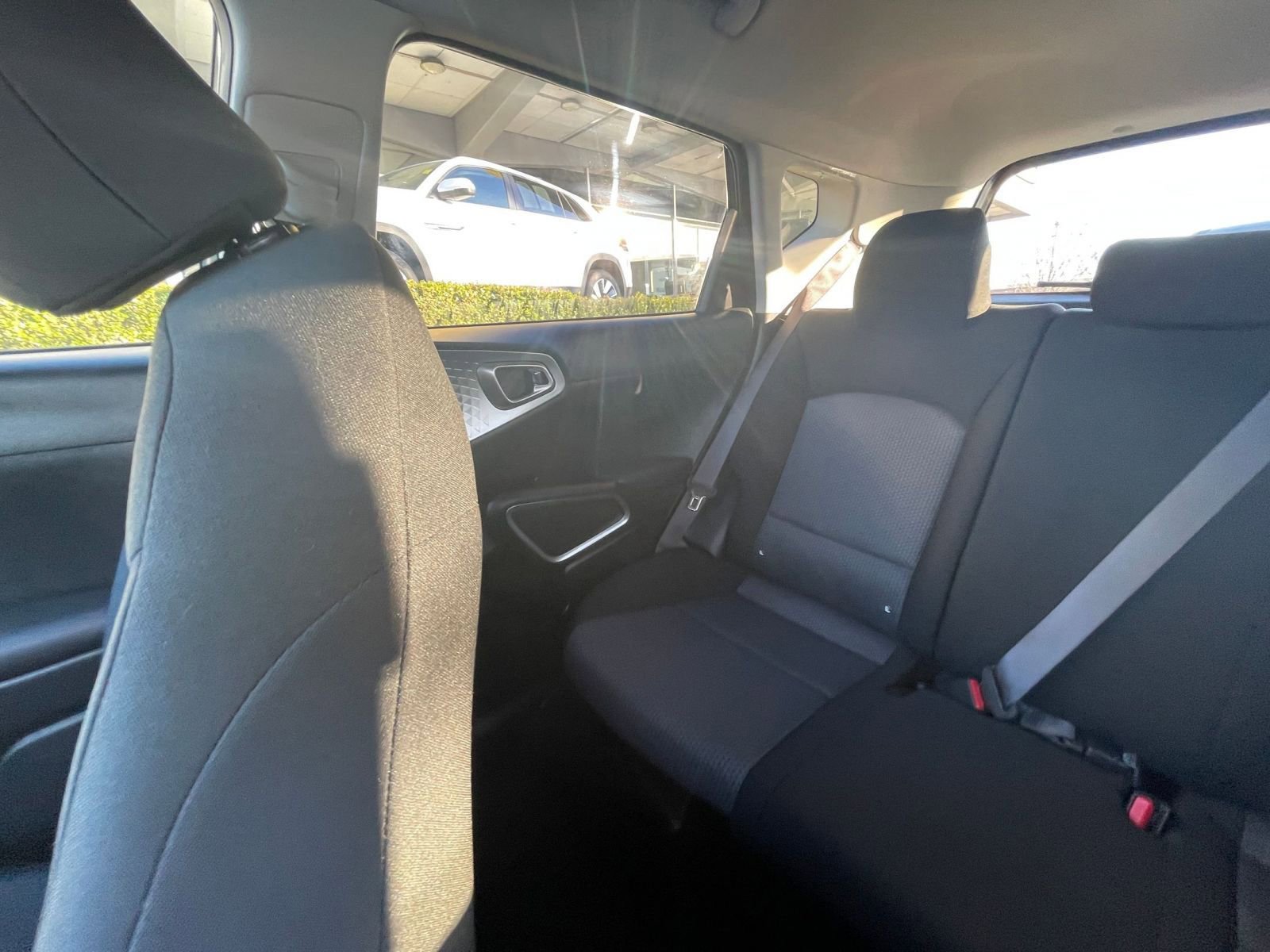 Used 2025 Kia Soul LX w/ LX Technology Package image 37