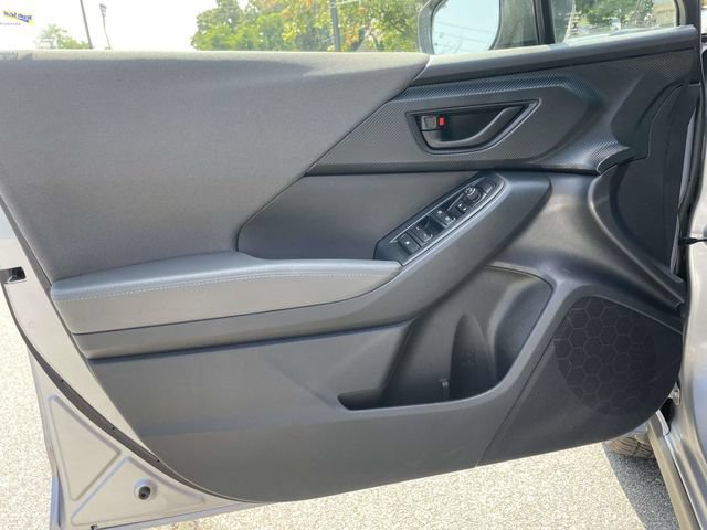 Used 2024 Subaru Crosstrek 2.0i Premium AWD/4WD image 17