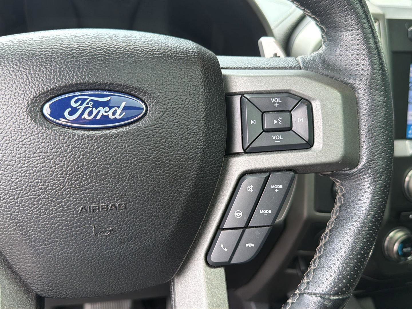 Used 2018 Ford F150 Raptor w/ Equipment Group 802A Luxury AWD/4WD image 23