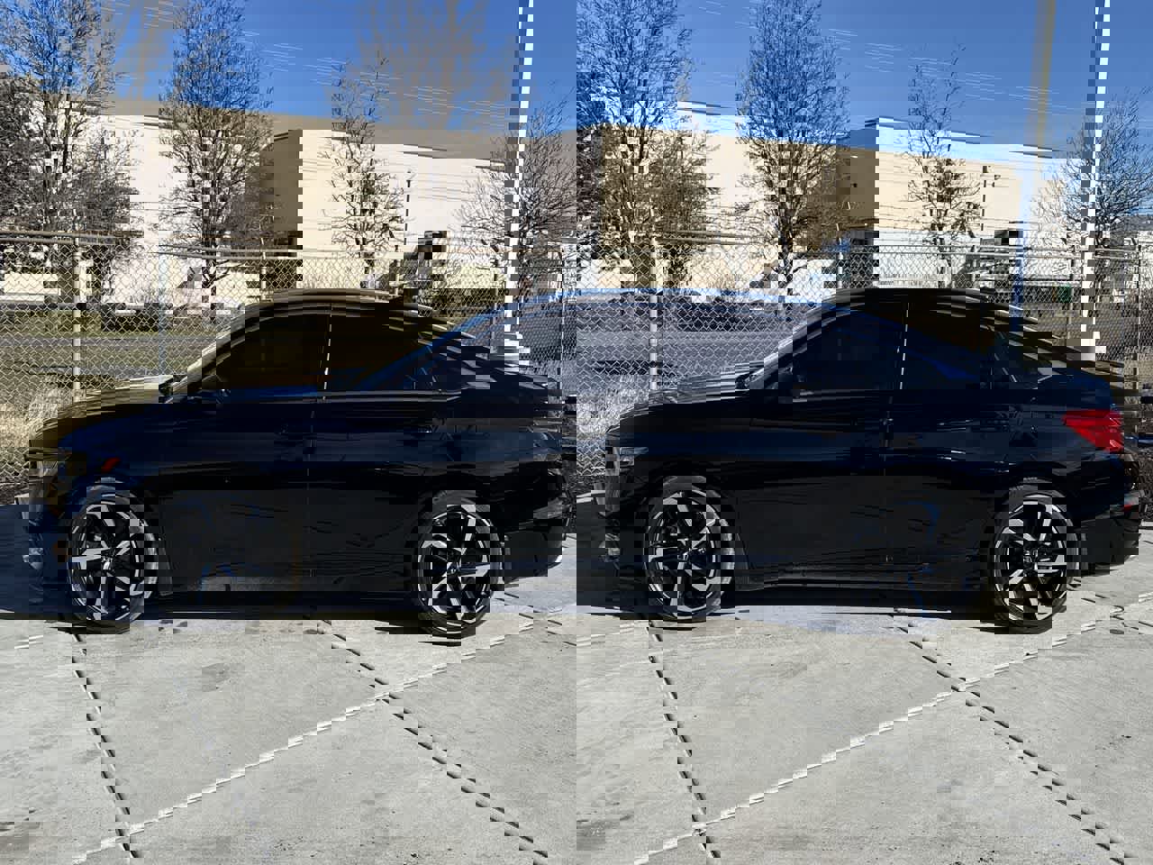 Used 2022 Honda Accord Sport image 2