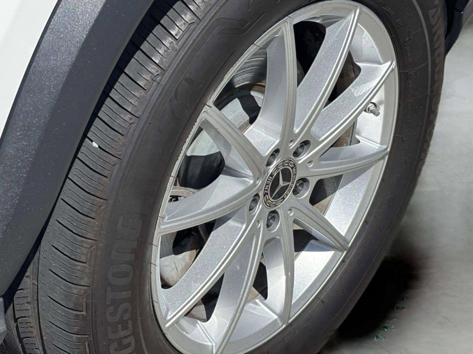 Used 2024 Mercedes-Benz GLE 450e 4MATIC image 36