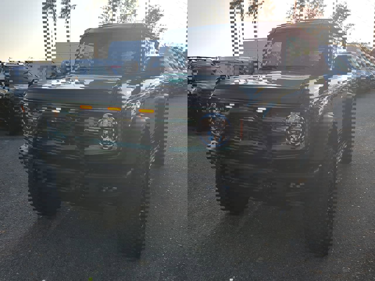 Used 2023 Ford Bronco Black Diamond image 9