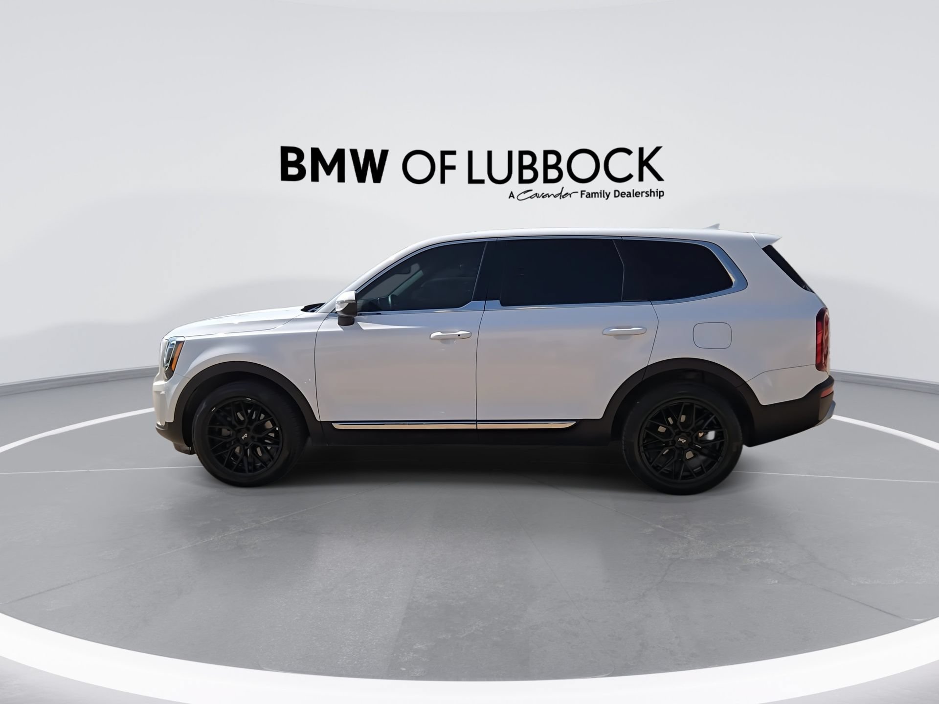 Used 2021 Kia Telluride LX AWD/4WD image 6