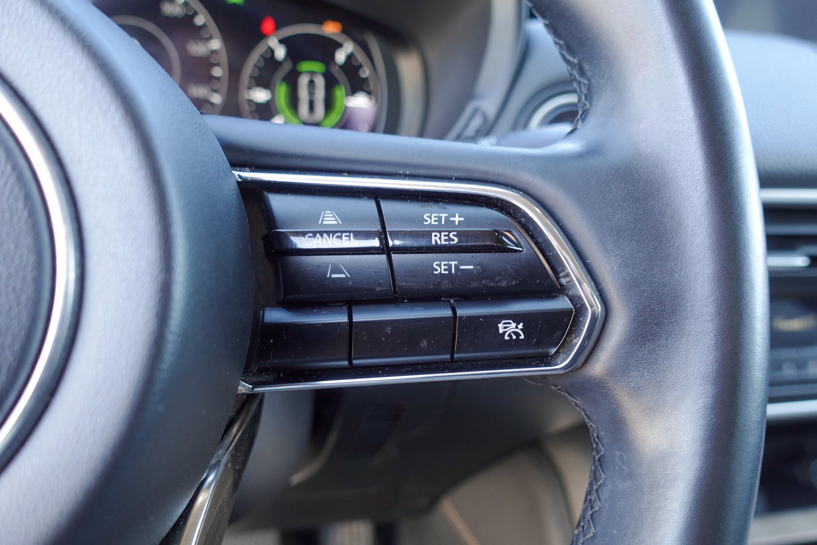 Certified 2024 MAZDA CX-90 Plug-In Hybrid w/ Preferred image 15