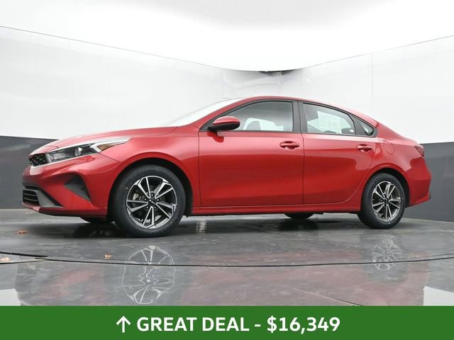 Used 2024 Kia Forte LXS image 44