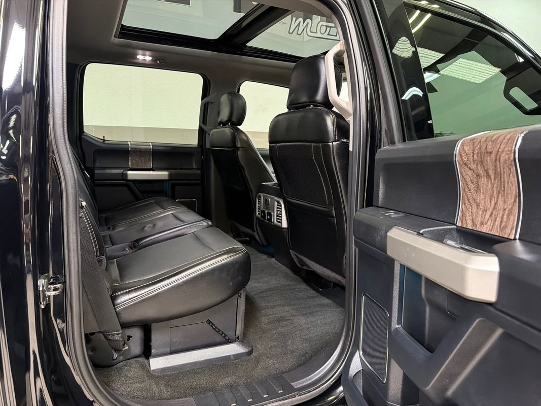 Used 2017 Ford F250 Lariat w/ Lariat Ultimate Package AWD/4WD image 44