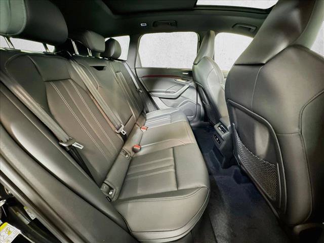 New 2027 Audi SQ6 e-tron Premium Plus AWD/4WD image 24