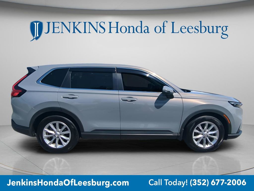 Used 2025 Honda CR-V EX image 2