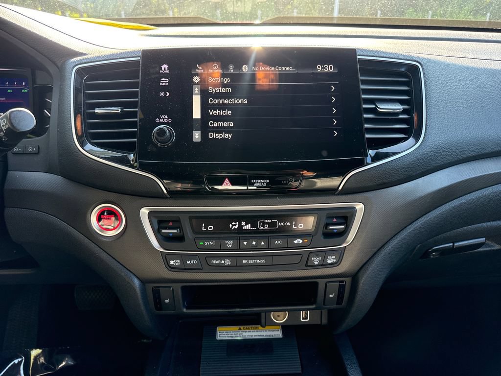 Certified 2022 Honda Passport TrailSport image 19