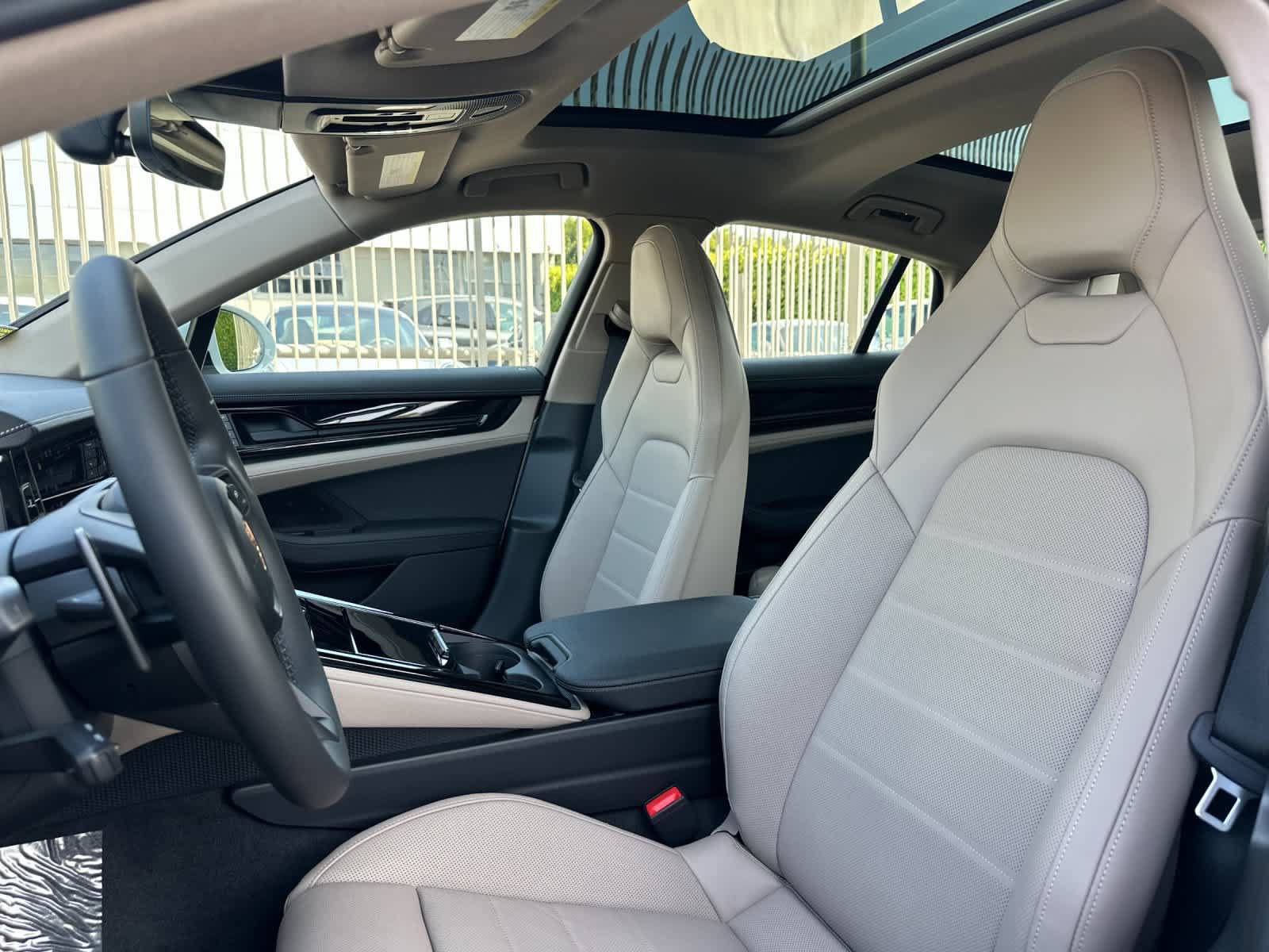 New 2026 Porsche Panamera RWD image 5