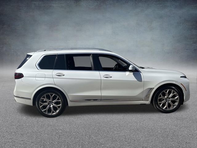 Used 2023 BMW X7 xDrive40i AWD/4WD image 5