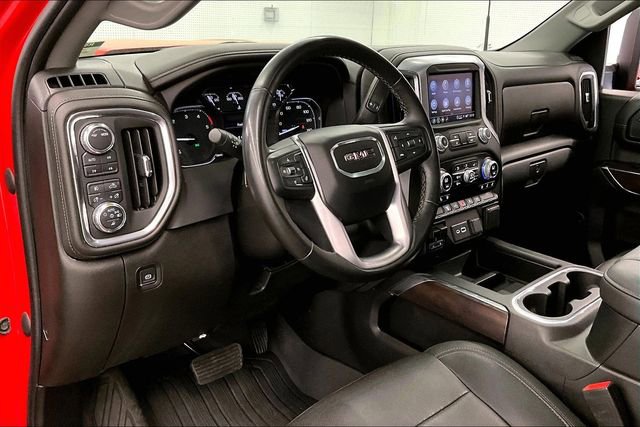 Used 2023 GMC Sierra 3500 SLT w/ SLT Convenience Package AWD/4WD image 17