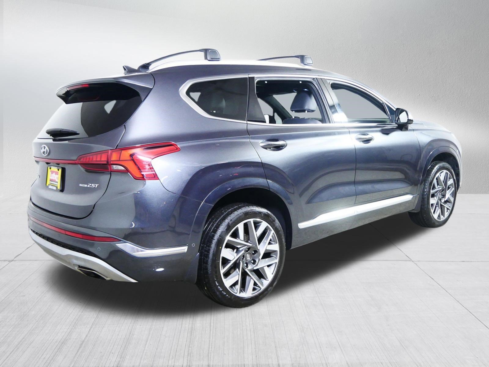 Used 2023 Hyundai Santa Fe Calligraphy AWD/4WD image 7