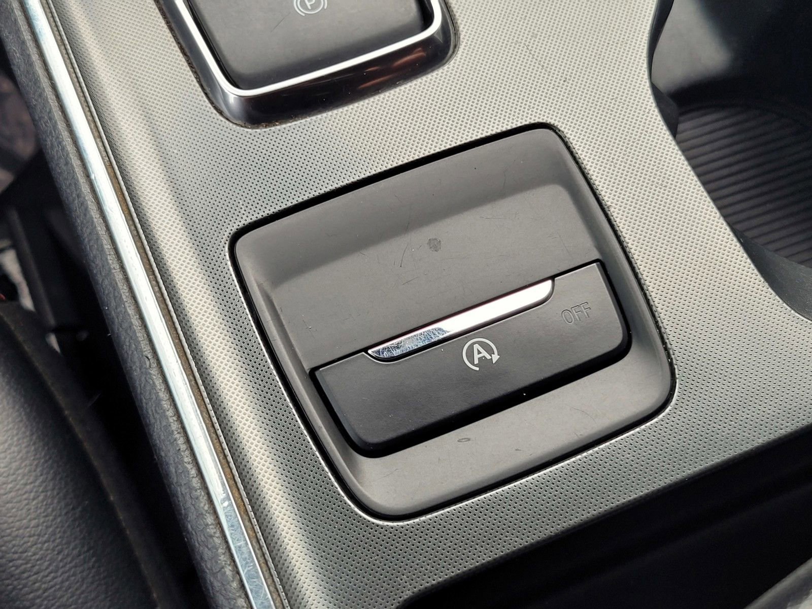 Used 2023 Ford Edge ST-Line image 26