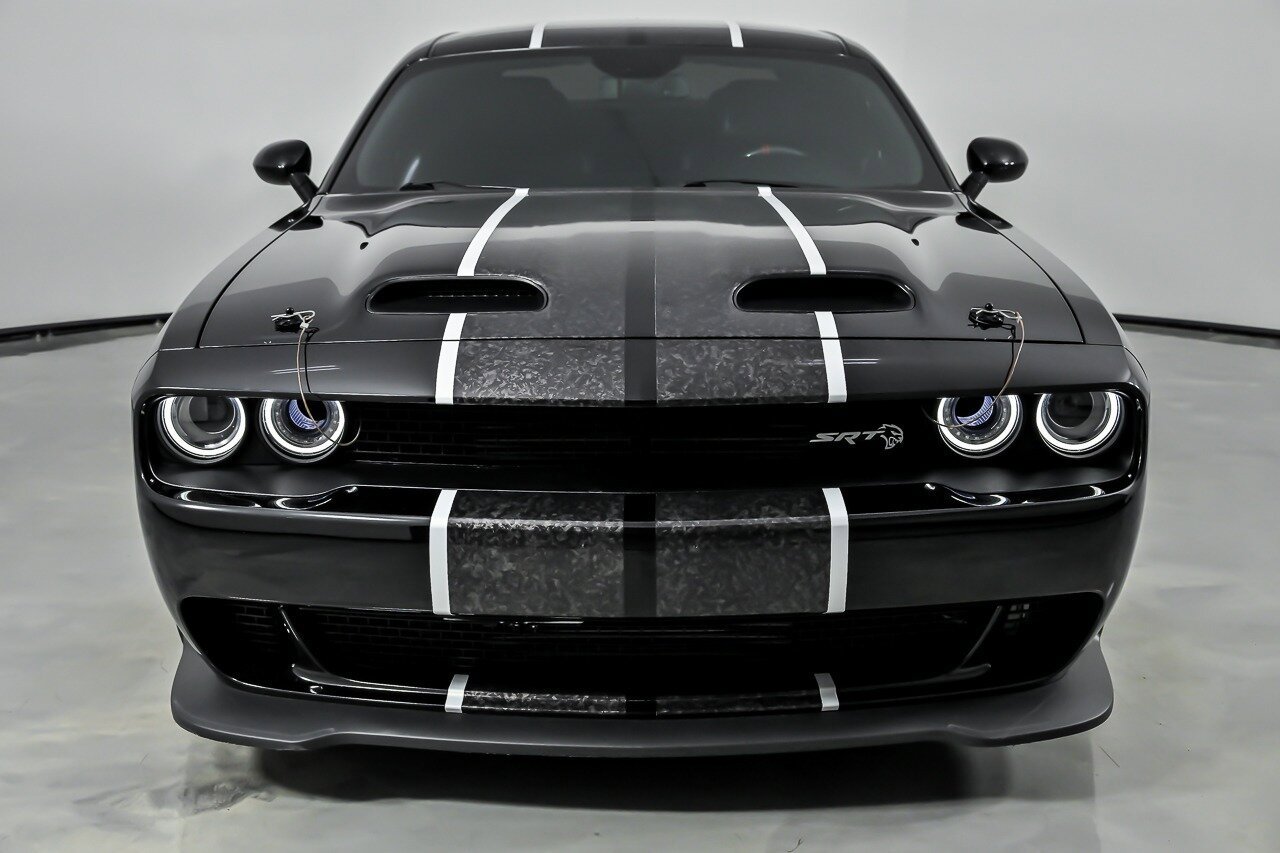 Used 2021 Dodge Challenger SRT Hellcat Redeye RWD image 5