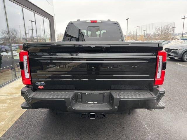 New 2026 Ford F350 Platinum w/ FX4 Off-Road Package AWD/4WD image 4