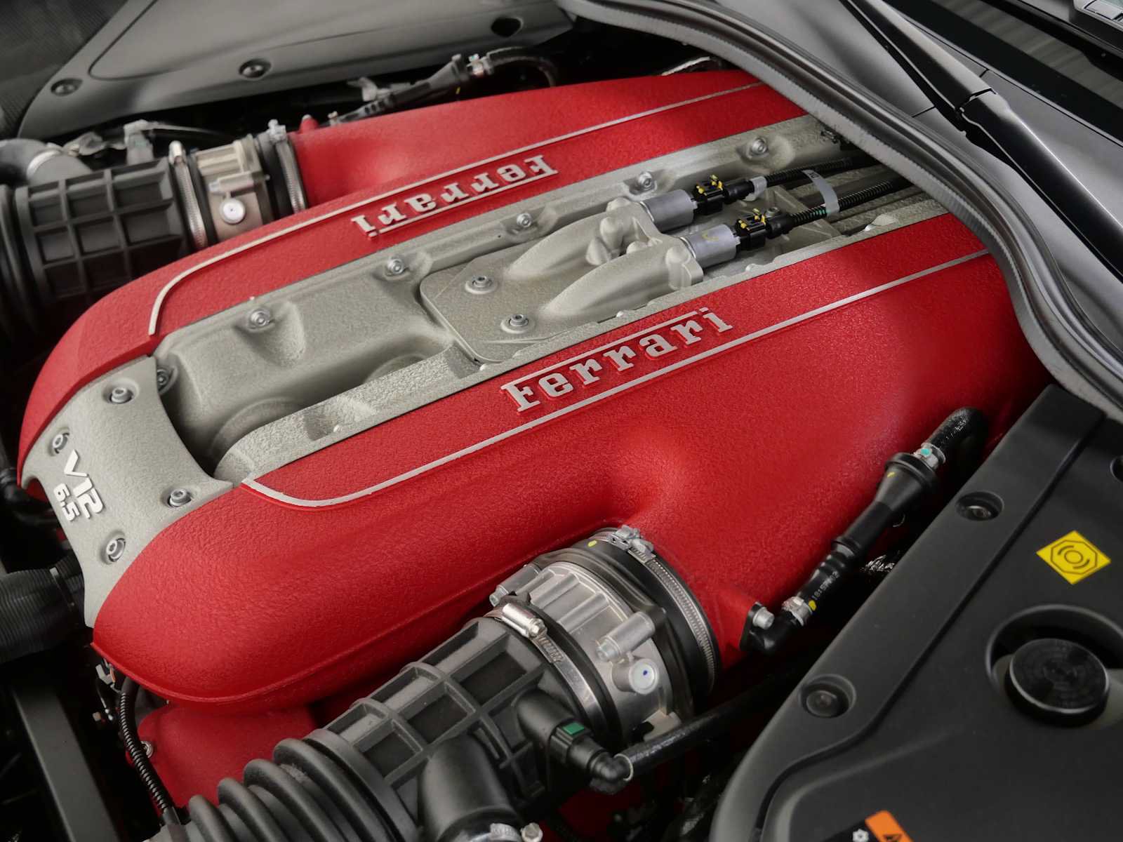 Certified 2022 Ferrari 812 GTS RWD image 37