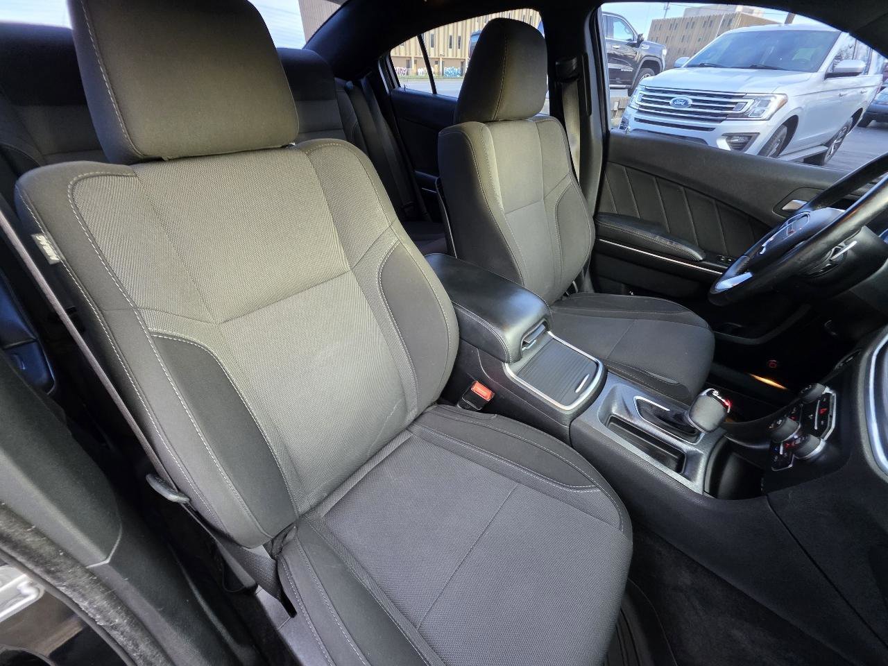 Used 2015 Dodge Charger SXT w/ Rallye Group image 40