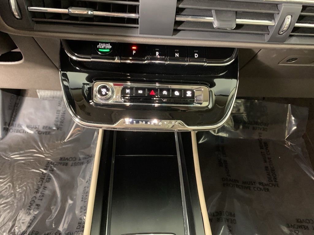 Used 2024 Lincoln Corsair FWD image 25