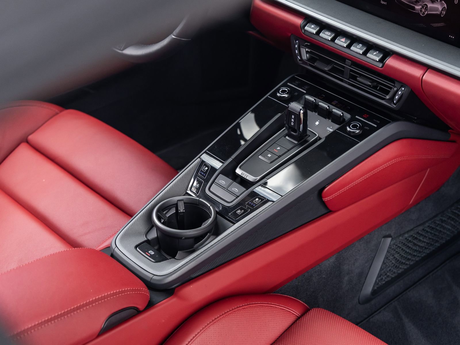 Certified 2024 Porsche 911 Targa 4S image 37