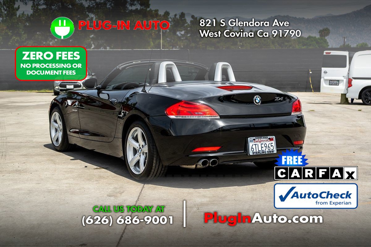 Used 2011 BMW Z4 sDrive30i RWD image 3