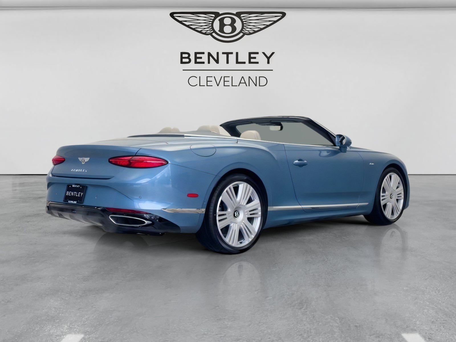 New 2026 Bentley Continental GT Azure AWD/4WD image 2