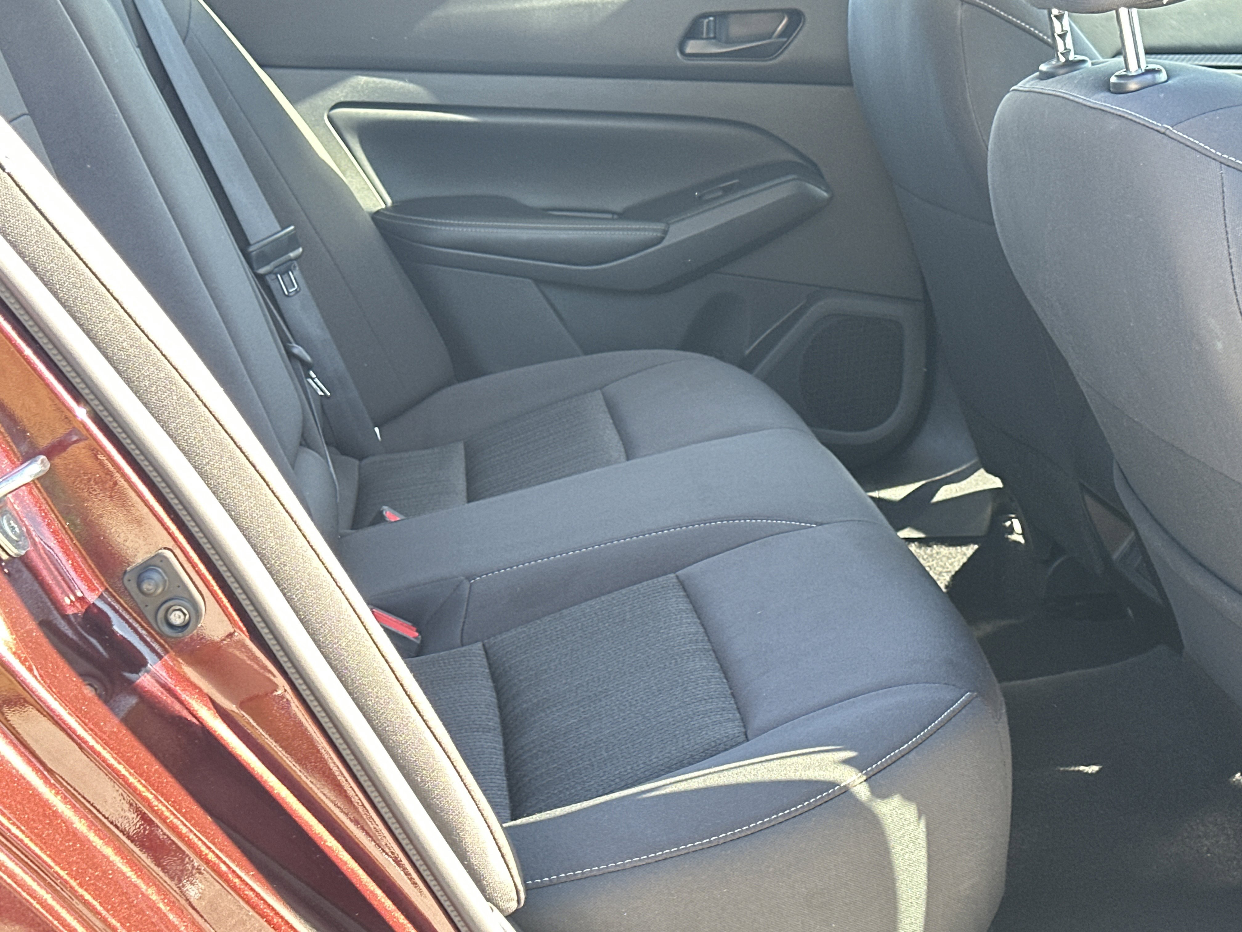 Used 2024 Nissan Altima 2.5 SV image 15