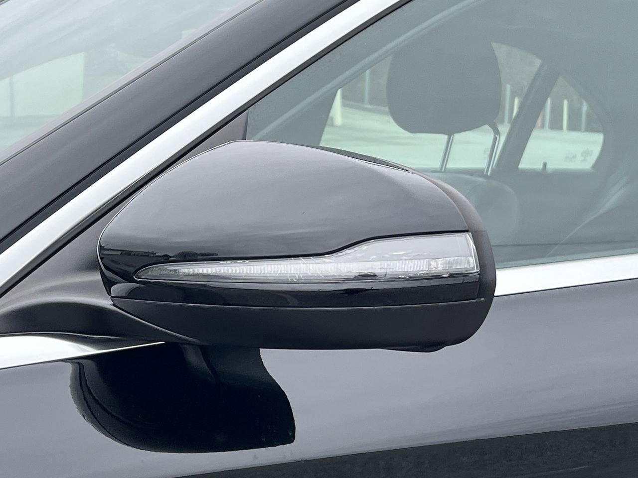 Used 2018 Mercedes-Benz C 300 Sedan image 34