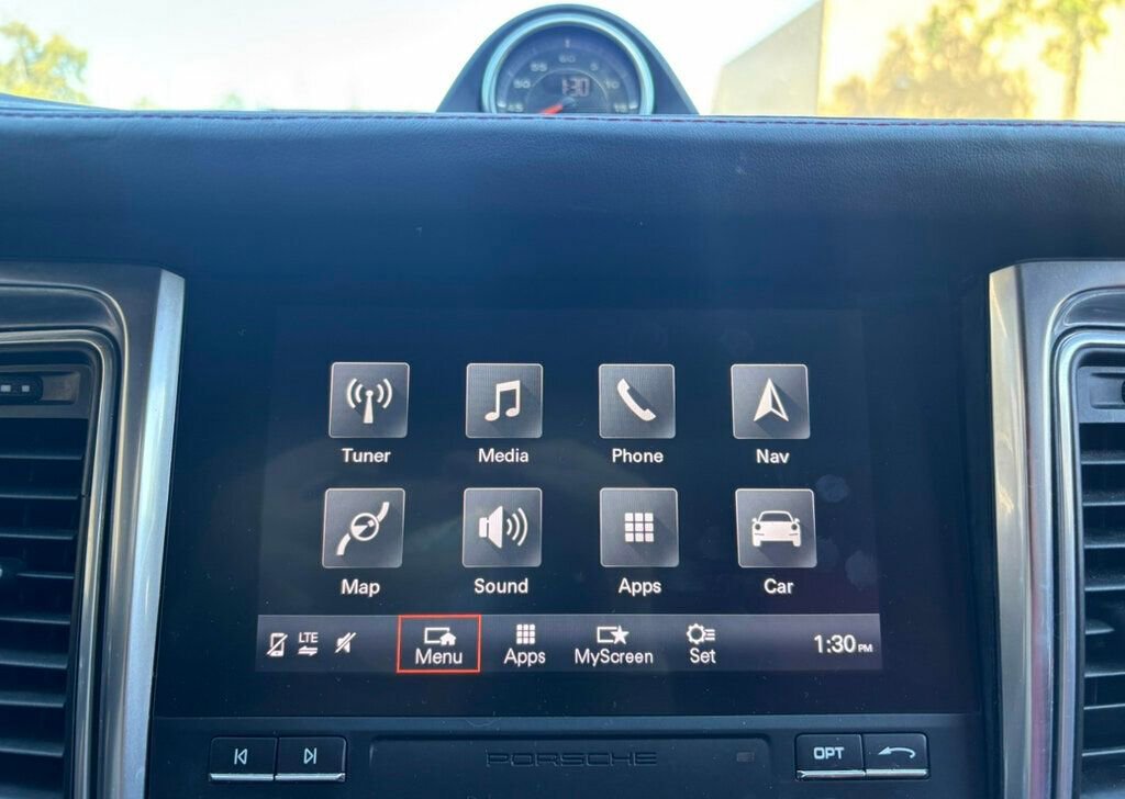 Used 2018 Porsche Macan GTS image 38