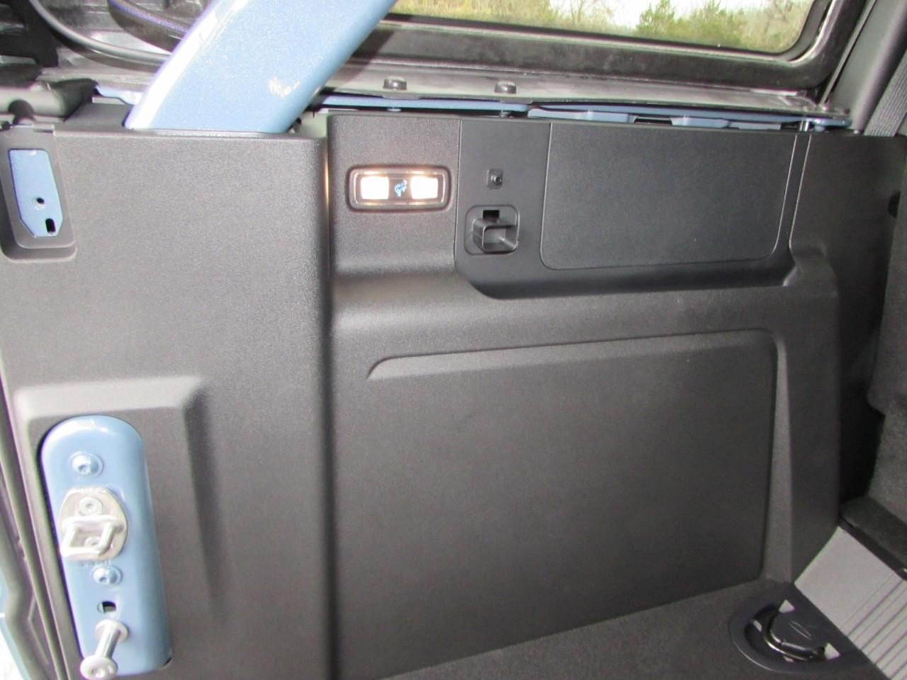 New 2025 Ford Bronco Outer Banks w/ Sasquatch Package AWD/4WD image 28