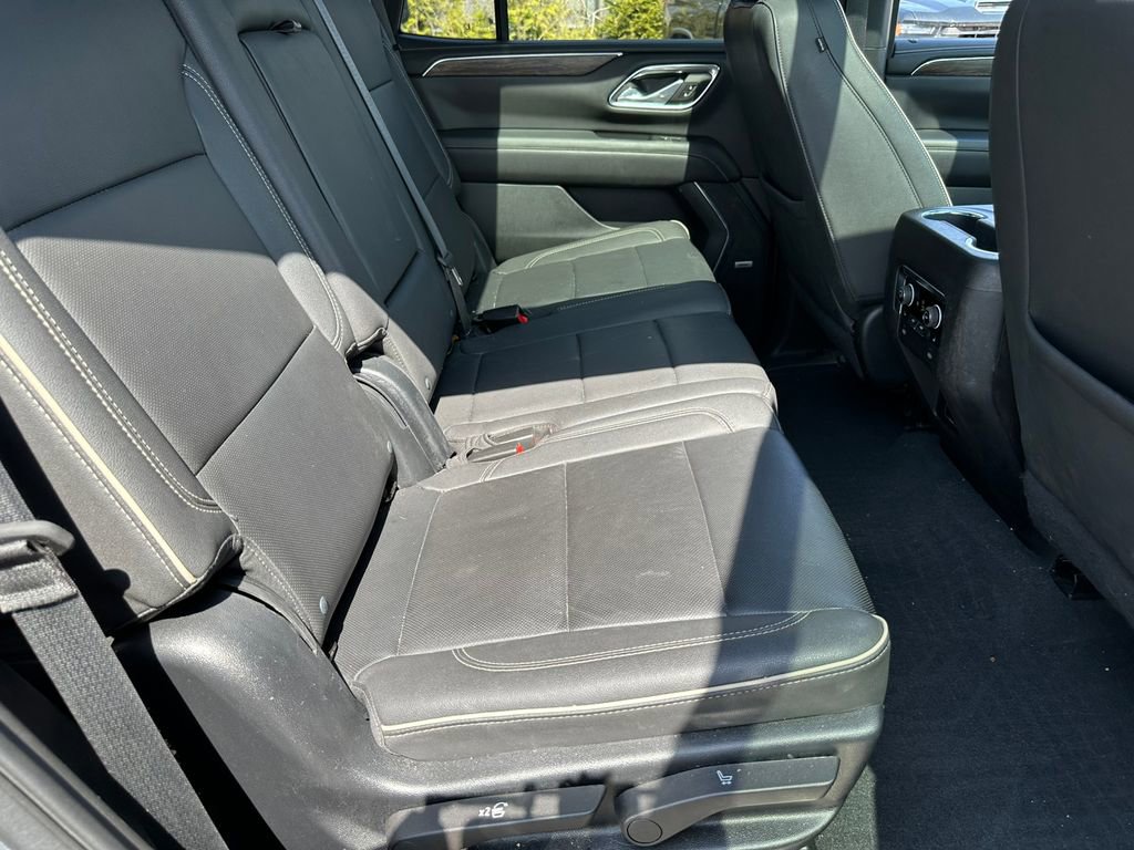 Used 2023 Chevrolet Tahoe Premier w/ Premium Package 2 RWD image 33