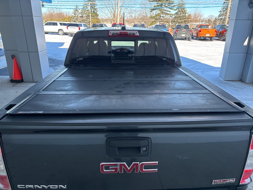Used 2016 GMC Canyon SLE w/ All Terrain Package image 24