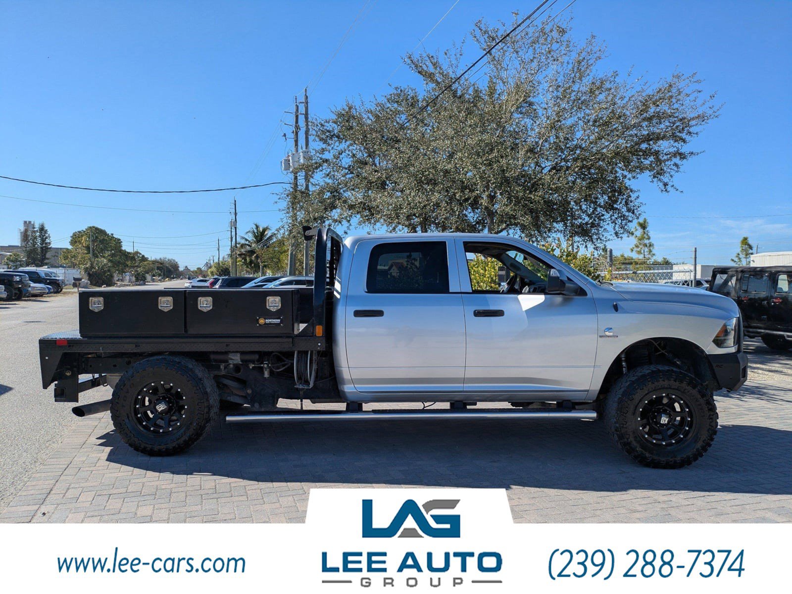 Used 2016 RAM 2500 Tradesman w/ Chrome Appearance Group image 2