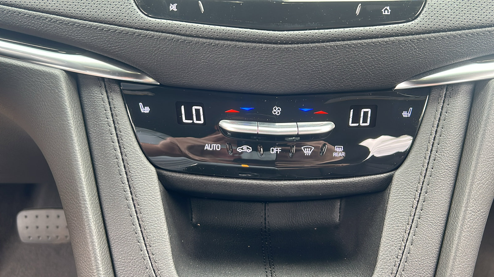 New 2025 Cadillac XT5 Premium Luxury w/ Technology Package image 34