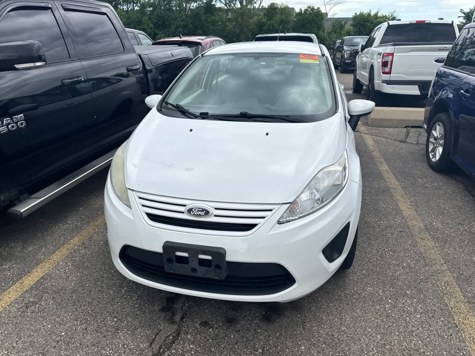 Used 2013 Ford Fiesta S FWD image 3
