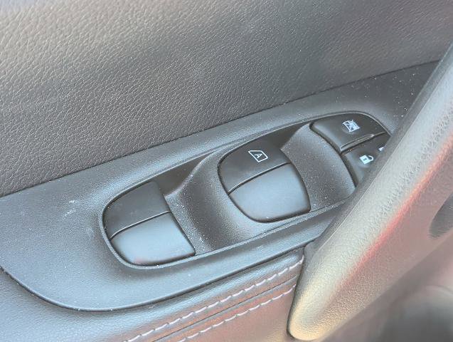 Certified 2022 Nissan Rogue Sport SL w/ Premium Package AWD/4WD image 15