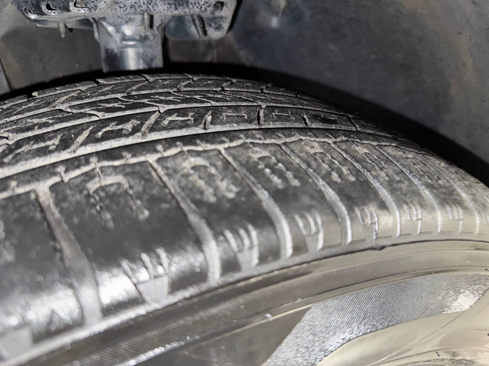 Used 2017 Kia Sorento EX image 11