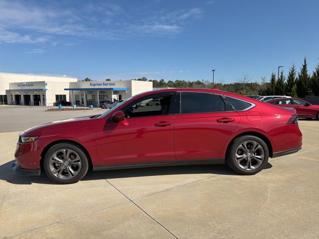 Used 2024 Honda Accord EX image 4