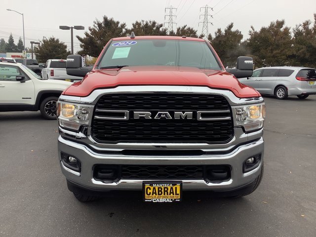 Used 2024 RAM 2500 Big Horn w/ Bed Utility Group image 4