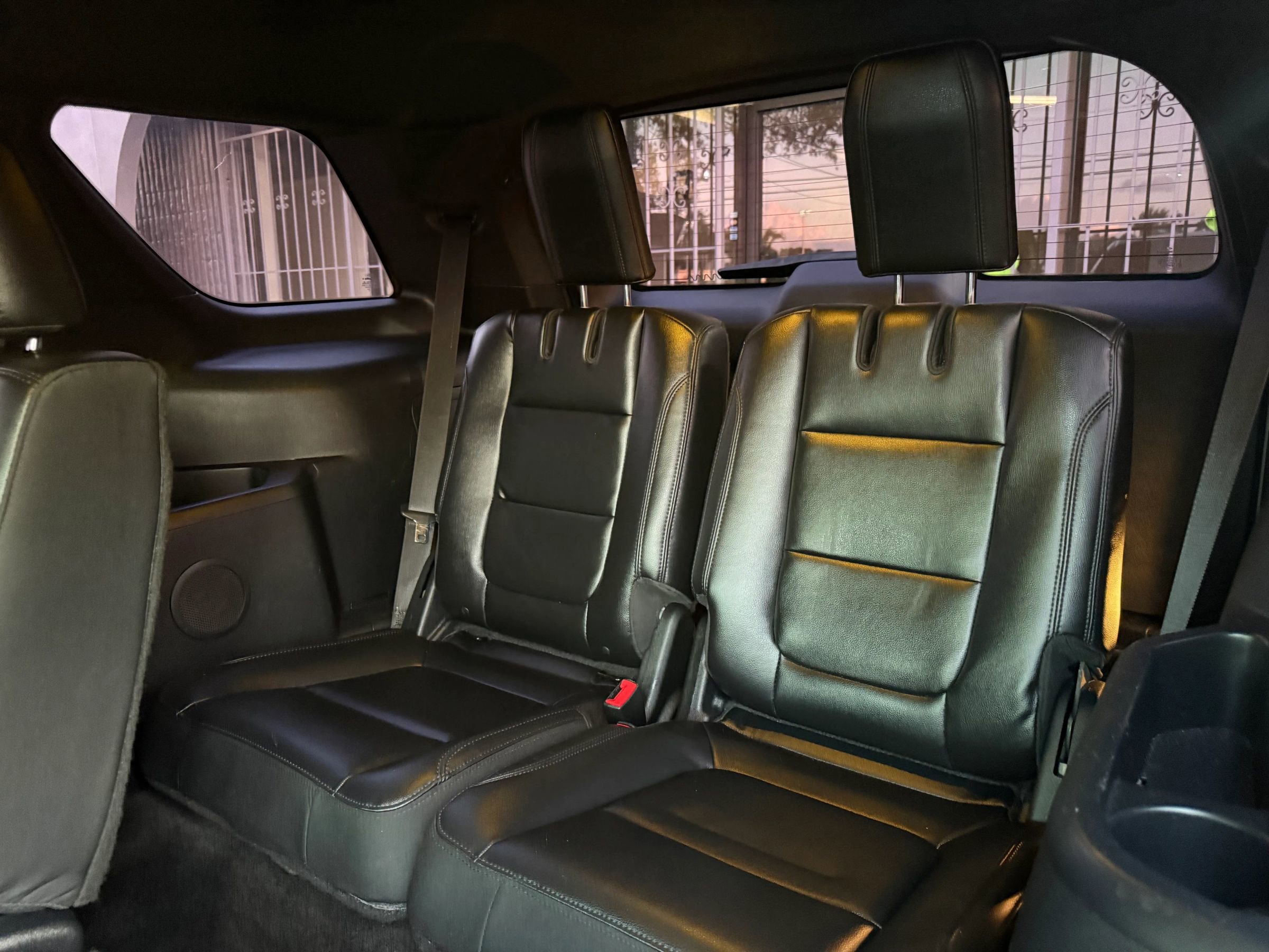 Used 2017 Ford Explorer XLT w/ Equipment Group 202A image 15