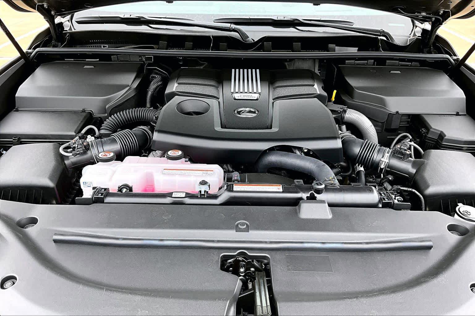 New 2026 Lexus LX 600 4WD w/ Luxury Package image 16