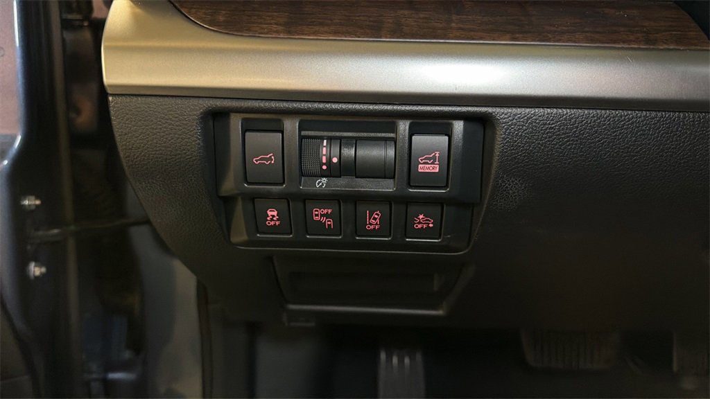 Used 2018 Subaru Outback 2.5i Limited image 31